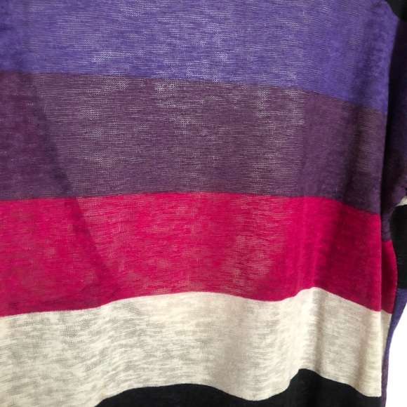 Striped light weight long sweater with low back. - Picture 2 of 4